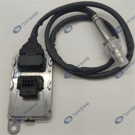 Heavy Duty Nitrogen Oxide Sensor For Trucks OEM 5wk9 6756A Nox Sensor