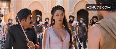 VANESSA GUIDE Nude AZNude