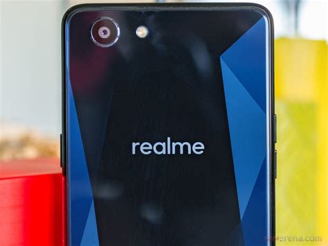 Realme 1 Pictures Official Photos