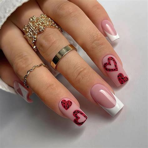 Medium Valentines Day Press On Nails Square Shape Fake Nails Red