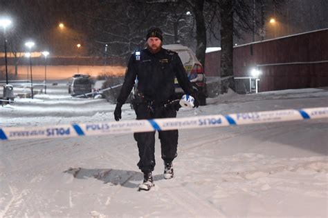 Man Hittad Död I Alby Polisen Misstänker Mord