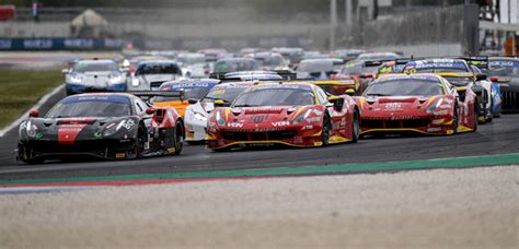 Pieno Di Iscritti A Misano Per La Prima Del Gt Sprint Gt Italiano