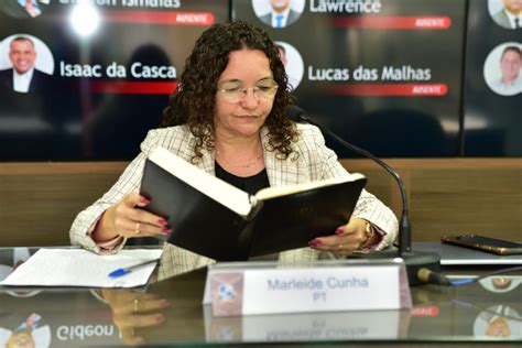 Vereadora Marleide Cunha celebra lei de cotas no município Toda Hora