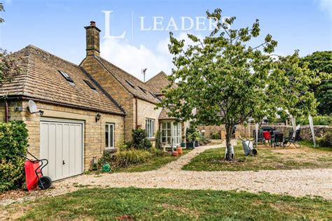 4 Dairy Cottages Siddington House Siddington Gl7 3 Bedroom Detached