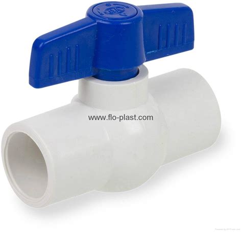 1 2 Inch PVC Ball Valve With NPT Thread Ends And Butterfly Handle For