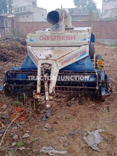 Used Dasmesh Straw Reaper In Gurgaon Haryana For Sale Tjn