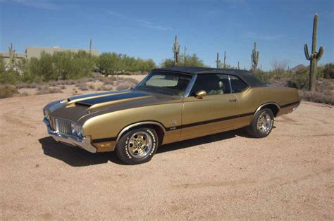 W-30 stripes - ClassicOldsmobile.com