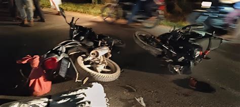 Hardoi Road Accident Heavy Collision Between Bikes Two Dead And Six