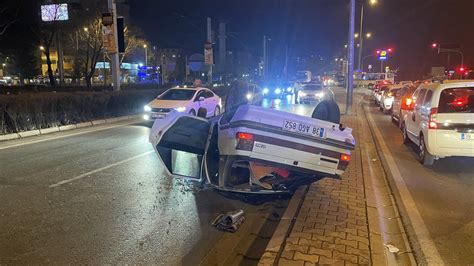 Kayseri de otomobil takla attı 3 yaralı Dünya Gazetesi