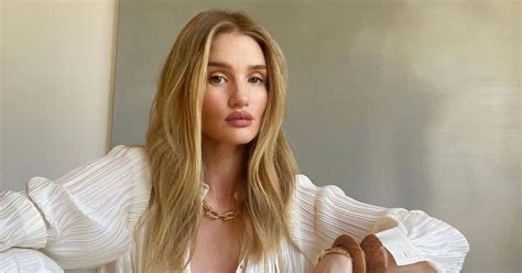 Heres How Rosie Huntington-Whiteley Is Adding To Her $30 Million Net Worth