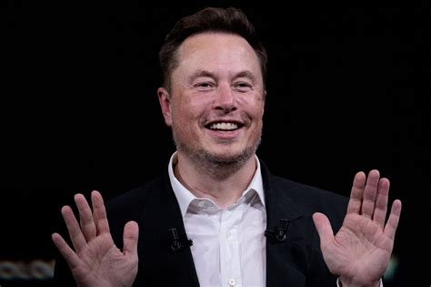 Elon Musk Sparks Backlash By Claiming The Word Cis Is A Heterosexual