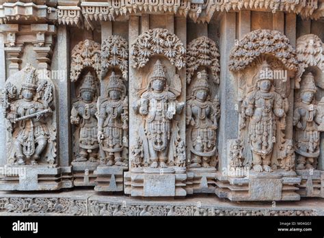 India Karnataka Somanathapura Chennakesava Temple Stock Photo Alamy