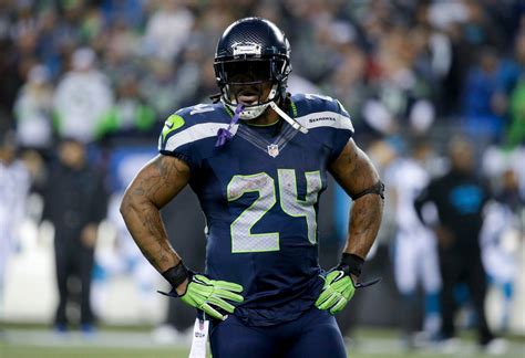 Marshawn Lynch Signs With Seattle Seahawks