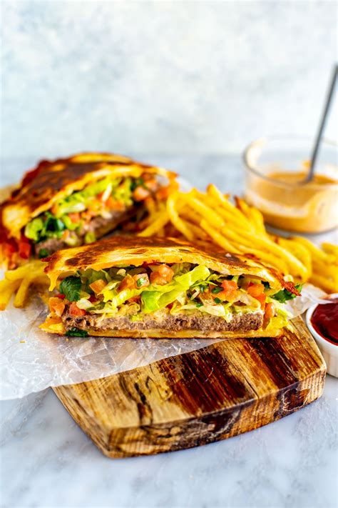 Copycat Applebee's Quesadilla Burger Recipe - The Girl on Bloor