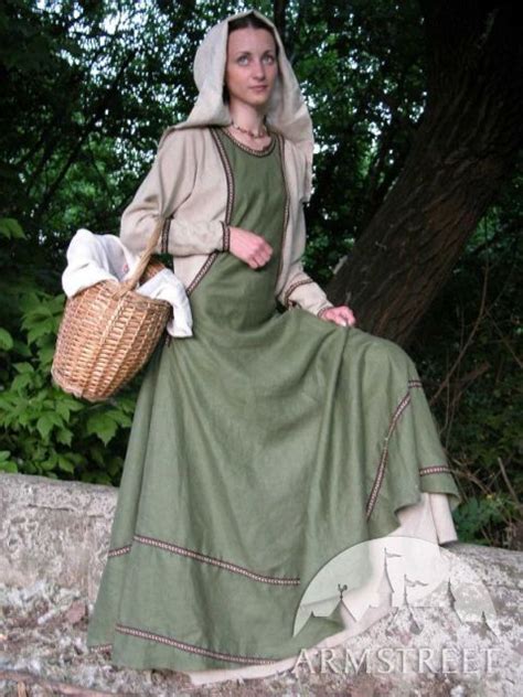 Medieval Merchant Woman