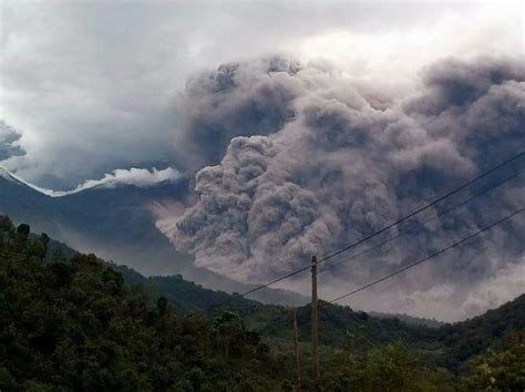 Strongest Eruption Since 2012 At Fuego Alert Raised Pyroclastic Flows