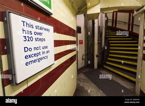 Hampstead Undergroud Station Hi Res Stock Photography And Images Alamy