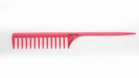 Utsumi 296 Comb In Pinkprecision Shears