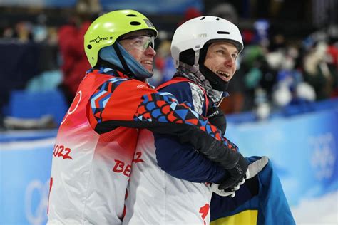 Olimpiadi Invernali 2022 L Ucraino Abramenko E Il Russo Burov Insieme