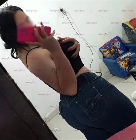 Tengo Unas Caderas Riquisimas Y Unos Pechos Muy Duritos Bb