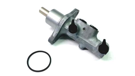 Volvo V Brake Master Cylinder Brake Cylinder Ex Brake