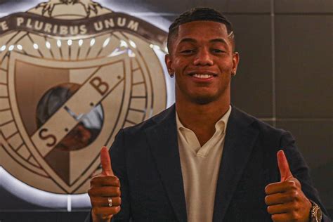 David Neres Blisko Nowego Klubu Testy Medyczne Transfery Info