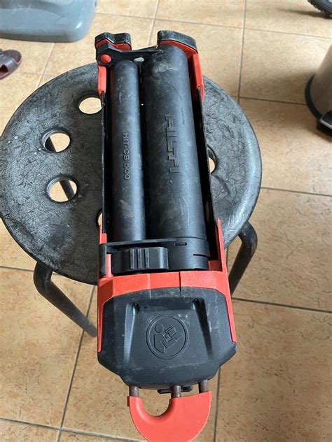 Hilti Hdm Manual Adhesive Dispenser Everything Else Others On