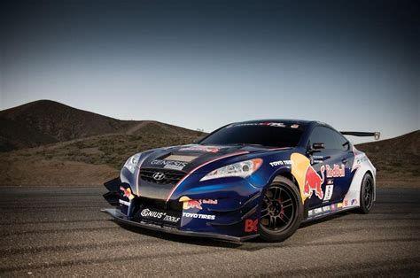 2009 HYUNDAI GENESIS COUPE RMR RED BULL Fabricante HYUNDAI