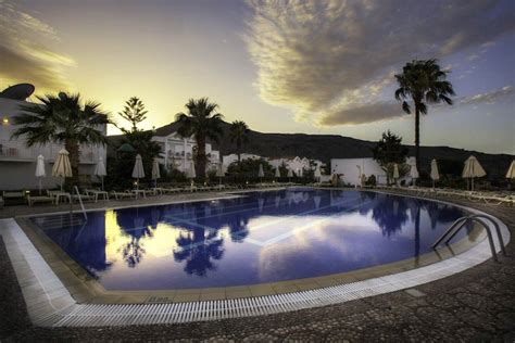 Lindos View Hotel | Accommodation | Discover Greece