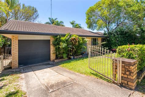 Sold House 21 Berrigan Street Southport Qld 4215 Dec 22 2022 Homely