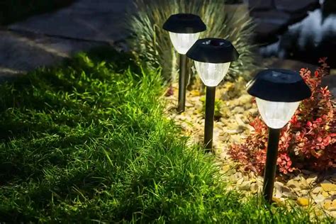 Illuminating Your Outdoor Oasis Integrating Solar Powered Garden