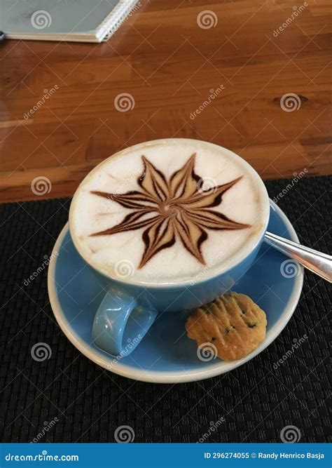 Art of coffee latte stock image. Image of cafe, latte - 296274055