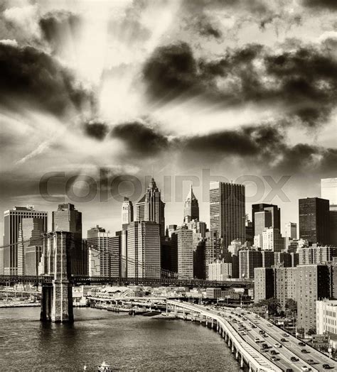 Black And White View Of Lower Manhattan Skyline New York Usa Stock