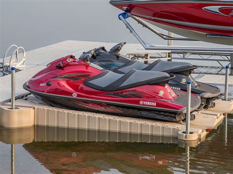 Pwc Docking Stations Lakeview Marine Webster Massachusetts