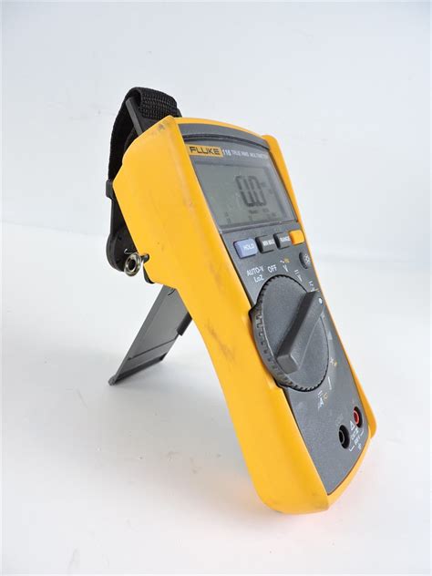 Police Auctions Canada Fluke 116 True Rms Digital Multimeter 264667a