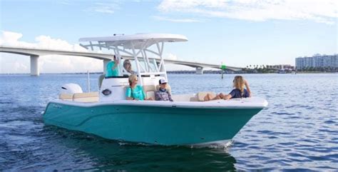 Sea Fox 249 Avenger Review - BoatGuide.com