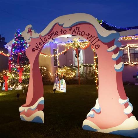 The BEST DIY Grinch And Whoville Christmas Lawn Decorations Whoville