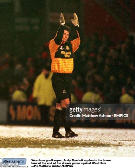 20 Goalkeeper Andy Marriott Stock Photos High Res Pictures And Images