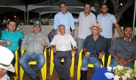 Chapada Feira De Animais No Munic Pio De Boa Vista Do Tupim Movimenta