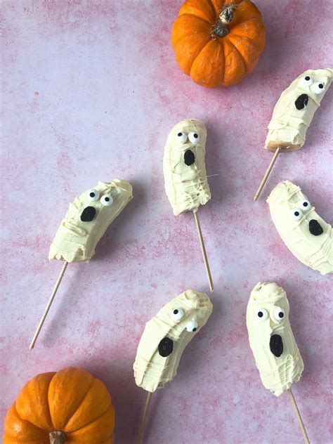 Healthy Halloween Treat Banana Ghosts • Krolls Korner