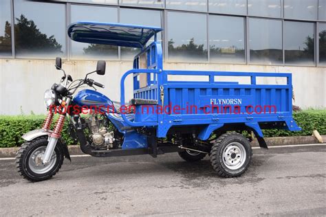 Three Wheel Gasoline Motor Motorcycle Tricycle With Cargo Box 150cc 03 China Tricycle And