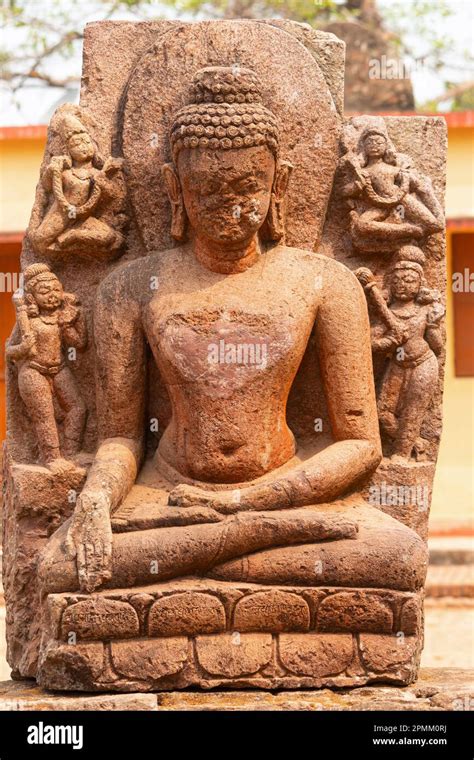 View Of Lord Buddhas Statue In The Udaygiri Buddhist Complex 5th