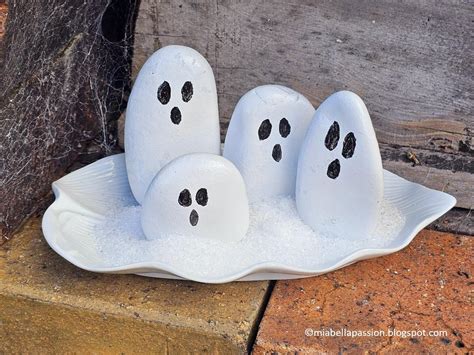 Last Minute Easy Halloween Ghost Decor 5 Steps With Pictures