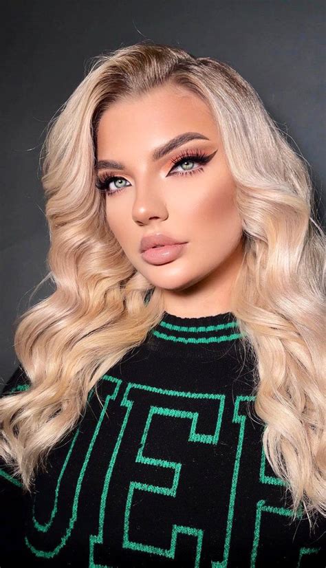 ID Katerina From Kiev Ukraine Years Old Blonde Green Eyes