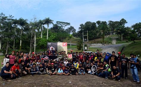 Honda Community Bikers Hadiri Event Bikers Adventure Camp Dan