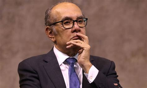 Gilmar Mendes vota a favor da ampliação do entendimento da aplicação do