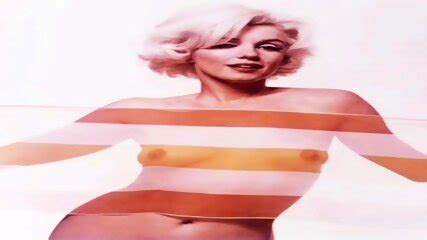 Marilyn Monroe Blonde Nude Pics