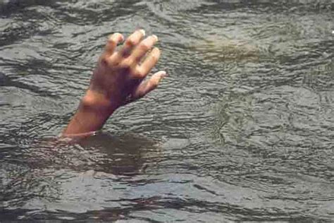 Death By Drowning 2 Girls Dead By Drowning In Khadakwasla Dam In Pune