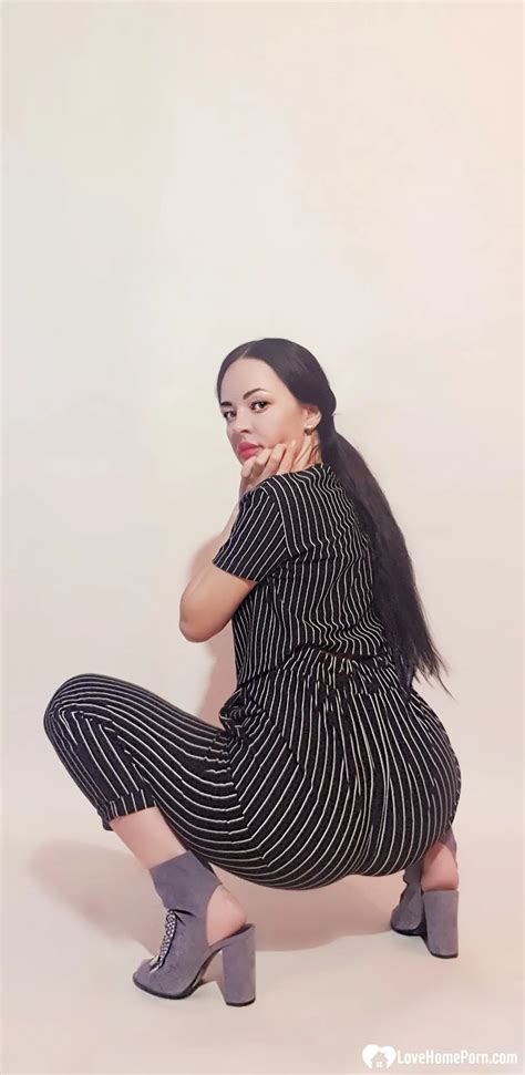 Sexy Office Worker Teases With Her Perfect Ass 40 Nude Pics XHamster