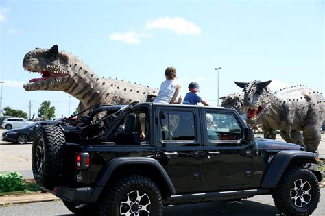 Gillette Stadium To Have More Than 70 ‘roaring And Moving Dinosaurs As